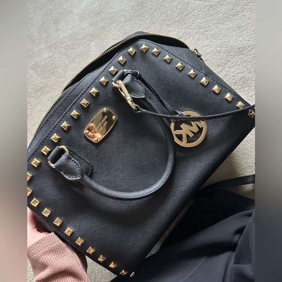 Michael Kors Studded Gold Black Bag - Picture 3 of 4